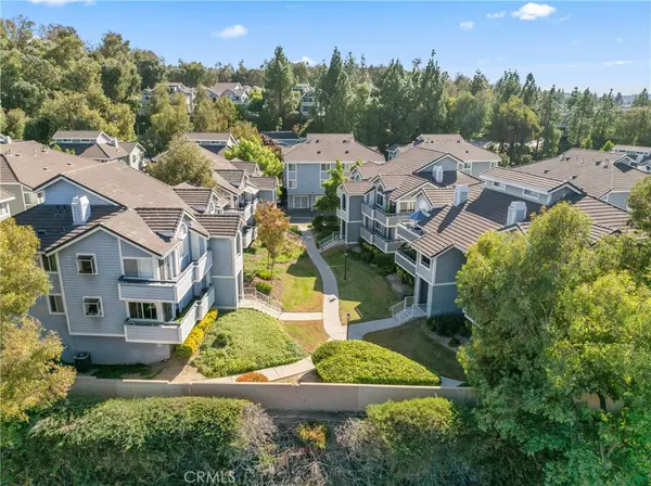 Canyon Country, CA 91351,26966 Flo LN #317