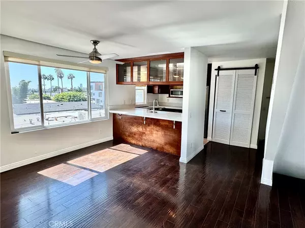 West Hollywood, CA 90069,960 N San Vicente BLVD #12
