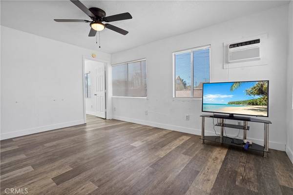 Lancaster, CA 93534,44043 Hoban AVE