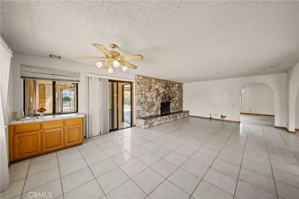 Acton, CA 93510,33004 SW Dorama AVE W