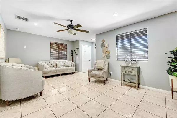 Pacoima, CA 91331,13250 Mercer ST