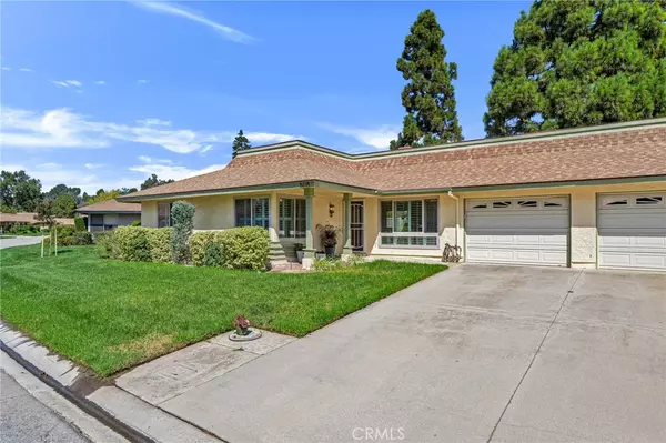 Camarillo, CA 93012,6118 Village 6