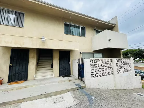Inglewood, CA 90302,715 W Hyde Park