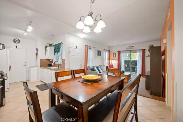 Saugus, CA 91350,20000 Plum Canyon #316