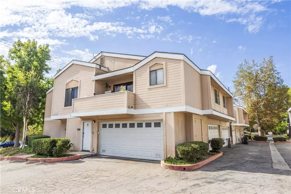 Sylmar, CA 91342,13095 Hubbard ST #1