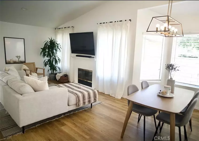 28435 Seco Canyon #154, Saugus, CA 91390