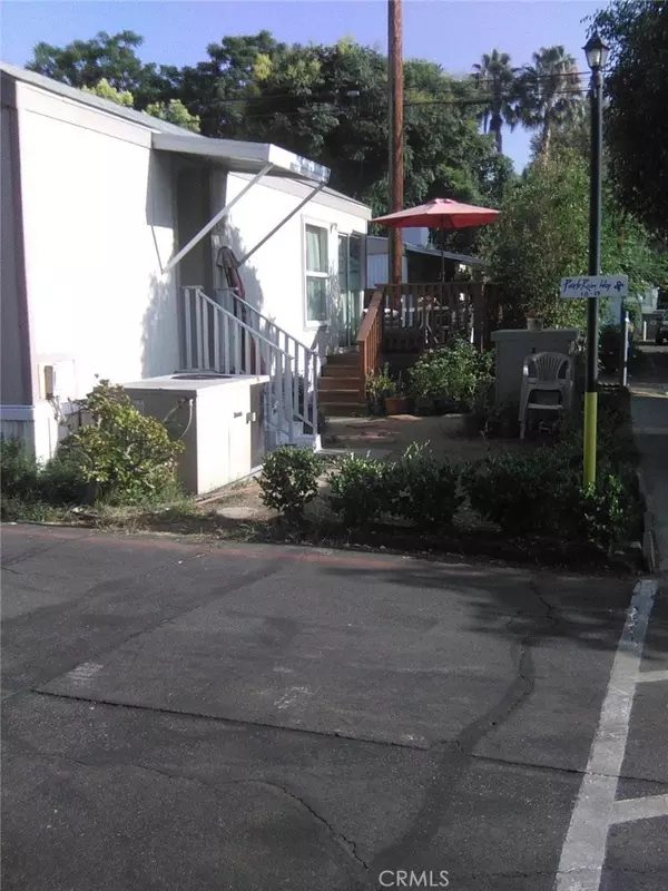 Sunland, CA 91040,10799 Sherman Grove AVE #18