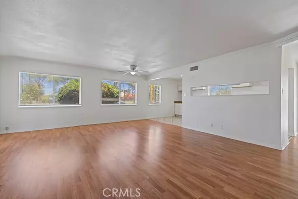 Lancaster, CA 93534,45157 16th W