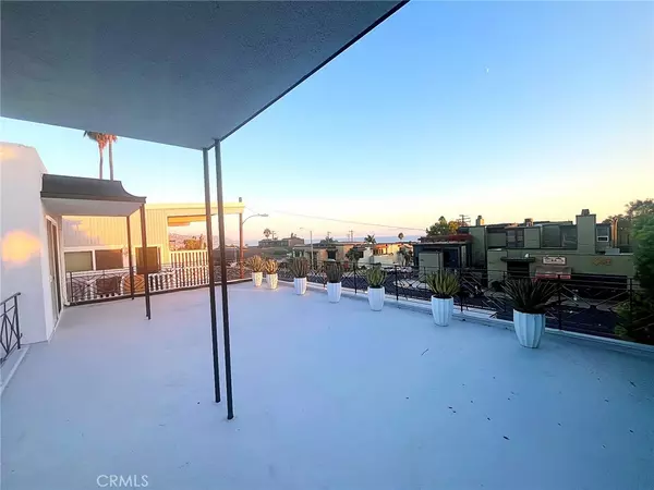 Laguna Beach, CA 92651,1220 N Coast HWY