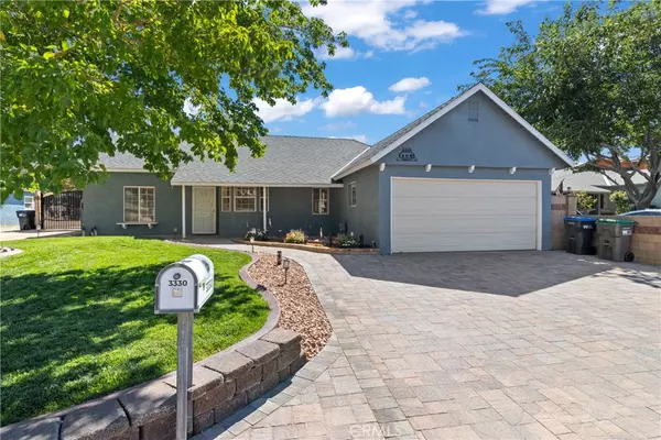 3330 W Avenue L4, Lancaster, CA 93536