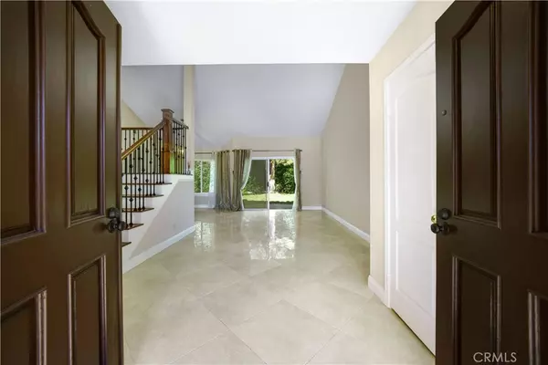 Porter Ranch, CA 91326,19905 Eagle Ridge Lane