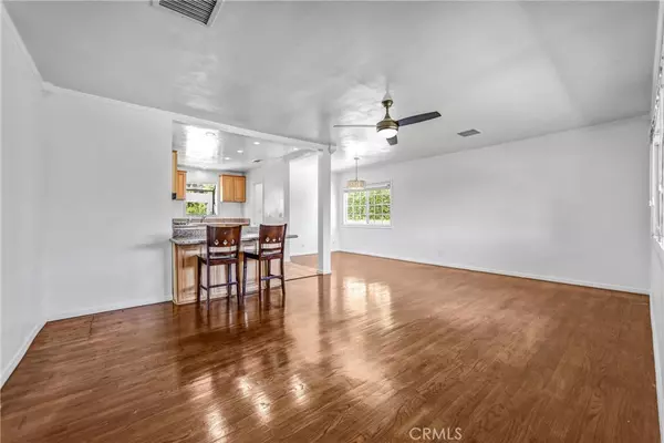 Van Nuys, CA 91411,6225 Langdon AVE