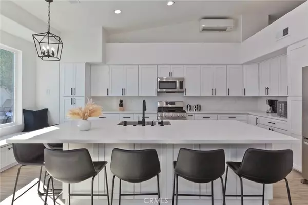 Palm Springs, CA 92262,1105 E Via Via San Michael RD