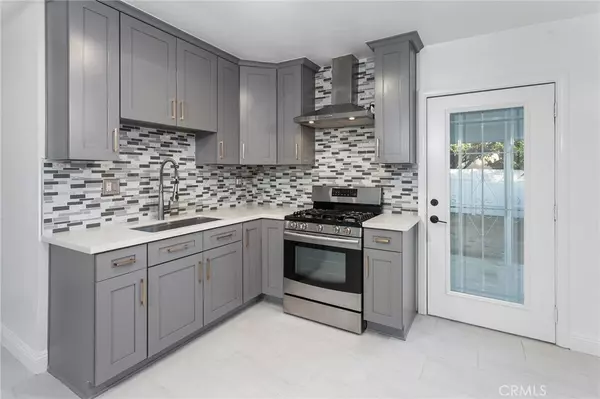 Sylmar, CA 91342,14594 Lyle ST
