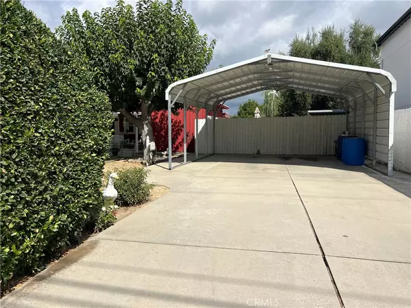 Northridge, CA 91325,8502 Newcastle