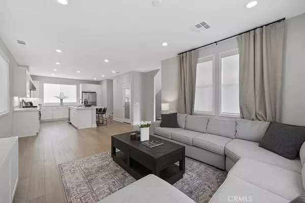 3010 Tallahassee LN, Simi Valley, CA 93065