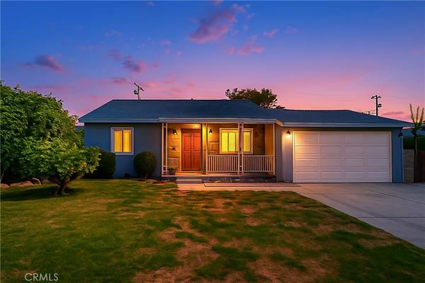 Panorama City, CA 91402,8406 Lennox Avenue