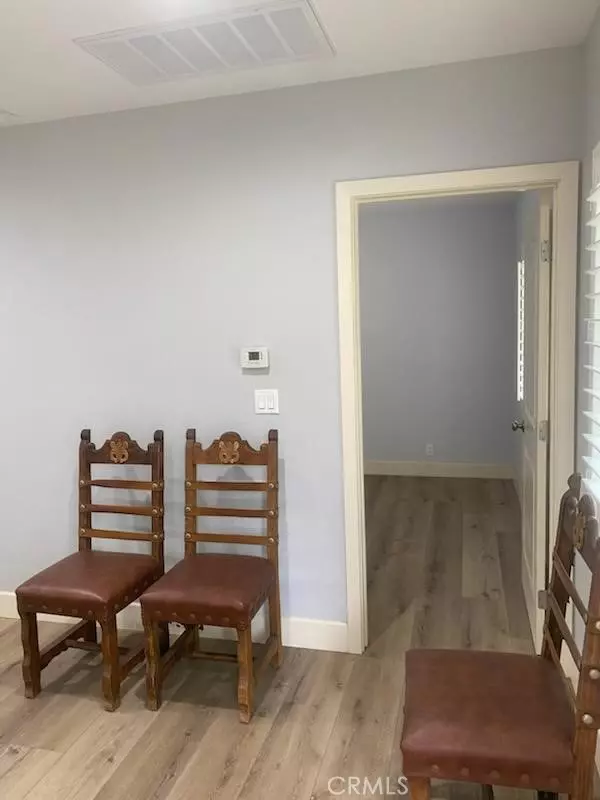 Sylmar, CA 91342,12917 Gladstone