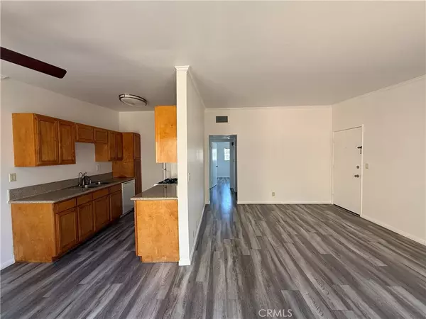 Chatsworth, CA 91311,9900 Jordan #62