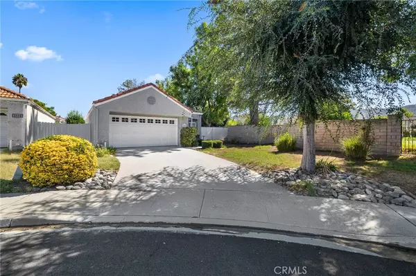 2104 Snowberry CT, Simi Valley, CA 93063