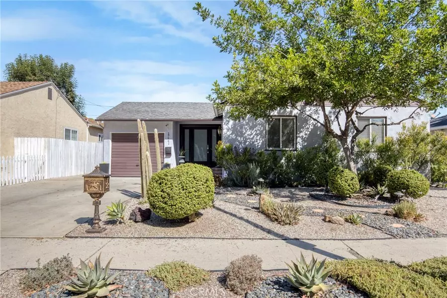 17941 Emelita ST, Encino, CA 91316