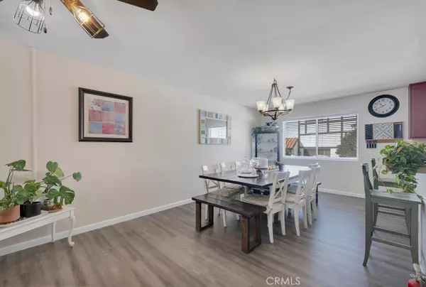 Chatsworth, CA 91311,10030 Owensmouth AVE #66