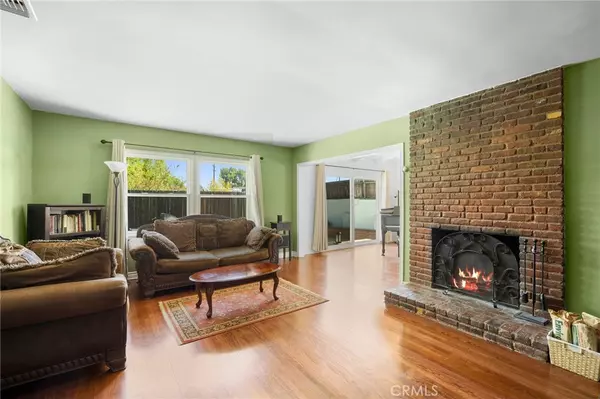 Valley Glen, CA 91405,6818 Varna AVE