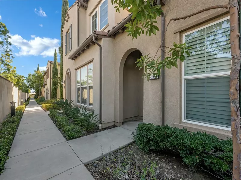 11244 Paseo Del Cielo, Porter Ranch, CA 91326