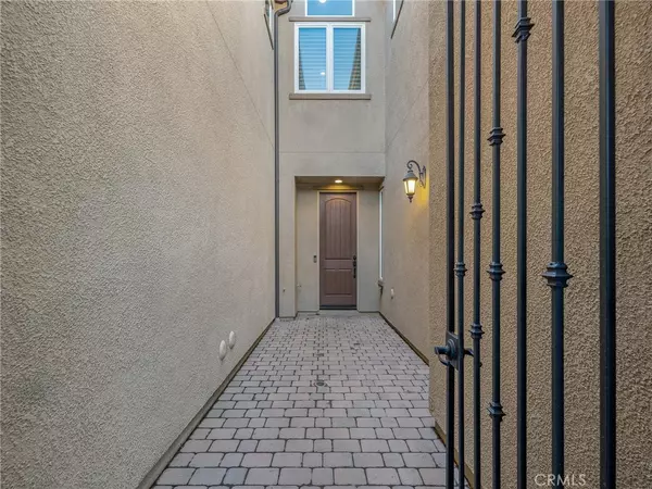 Porter Ranch, CA 91326,11244 Paseo Del Cielo