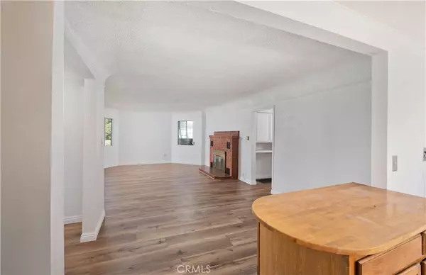 Azusa, CA 91702,1106 N San Gabriel