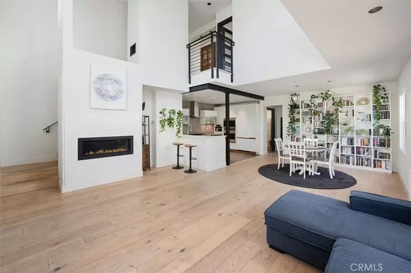 Valencia, CA 91381,27017 Fairway Ln