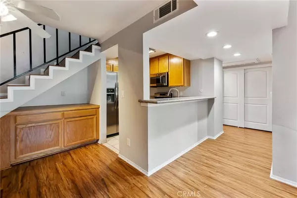 Encino, CA 91316,5325 Newcastle AVE #319