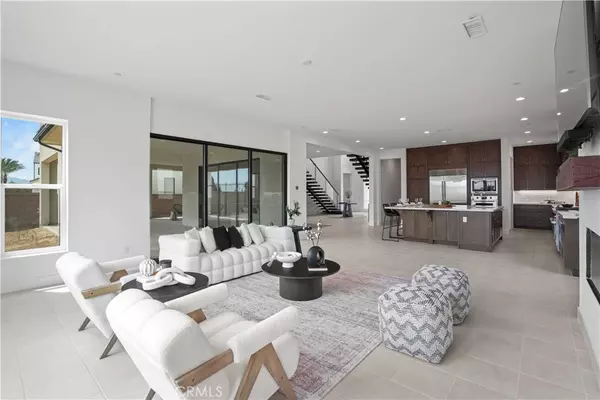 Chatsworth, CA 91311,20580 Edgewood CT