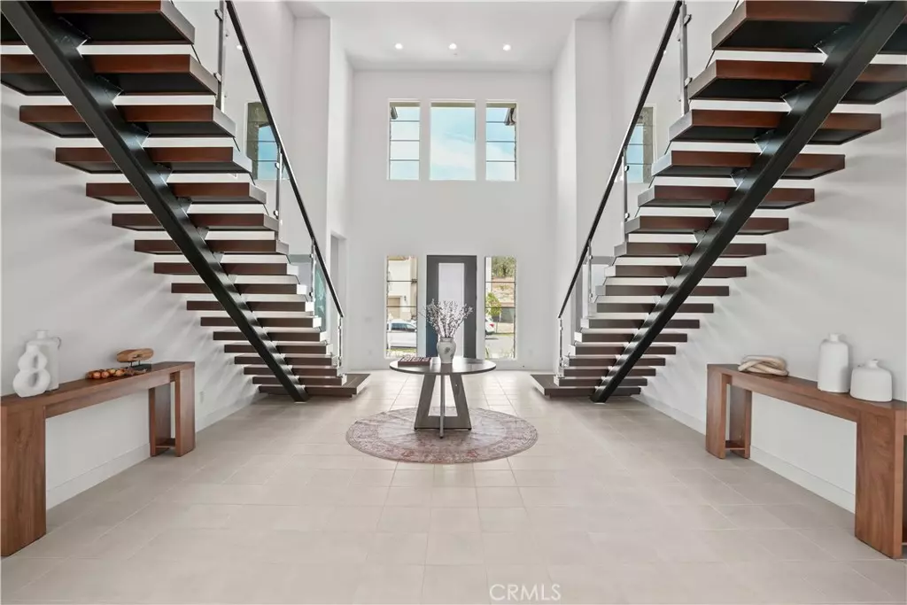 Chatsworth, CA 91311,20580 Edgewood CT