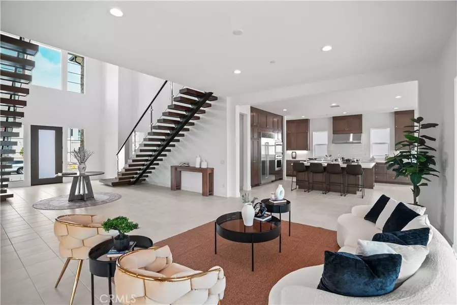 20580 Edgewood CT, Chatsworth, CA 91311