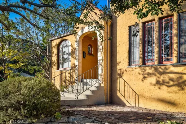 Los Angeles, CA 90026,2635 Scott AVE