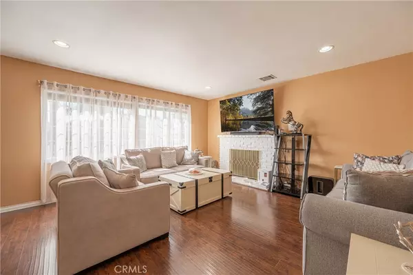 Reseda Ranch, CA 91335,18801 Wyandotte