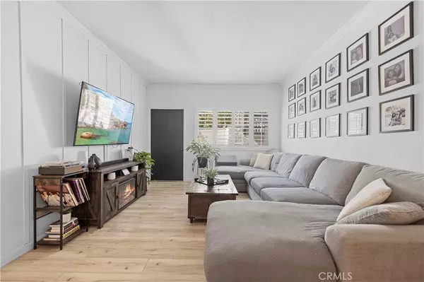 Thousand Oaks, CA 91362,86 Maegan #4