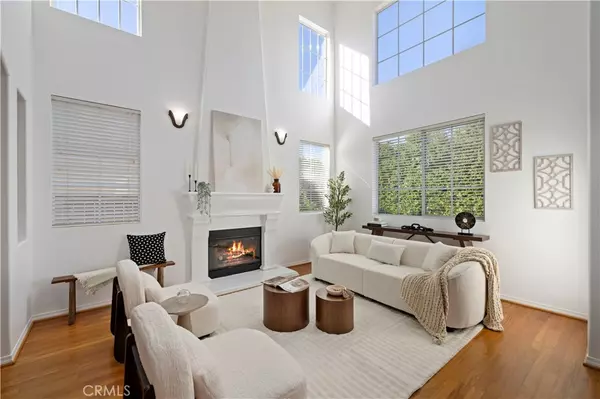 Encino, CA 91316,6324 Newcastle Ave