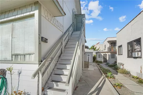 Long Beach, CA 90814,351 Temple AVE #A