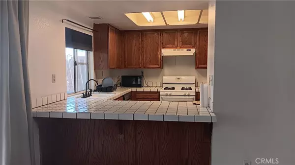 Palmdale, CA 93550,3759 Noll DR