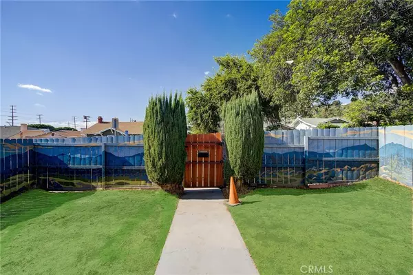 Los Angeles, CA 90065,3322 Maceo ST