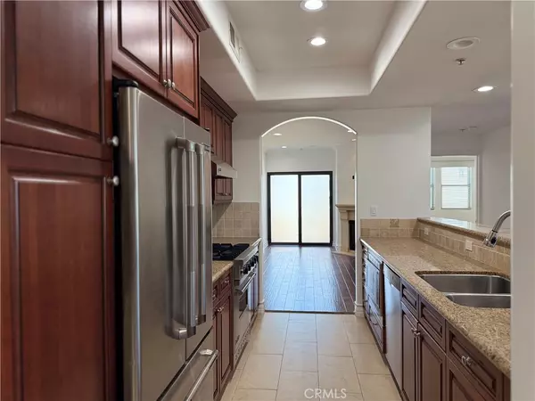 Studio City, CA 91604,12045 Hoffman ST #405