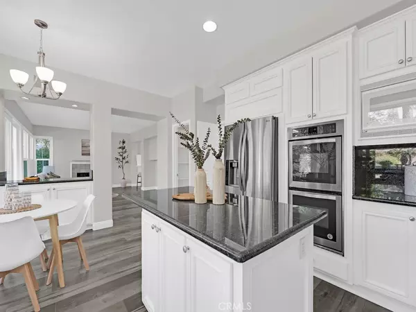 Calabasas, CA 91302,23123 Park Terra