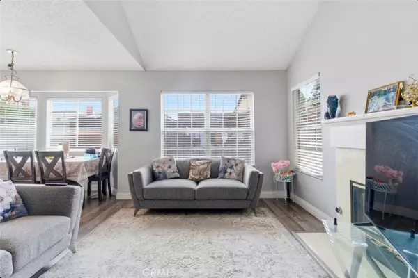 Fontana, CA 92337,12045 Glenheather