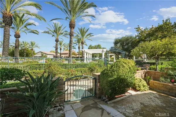 Valencia, CA 91354,23880 Belcaro CT