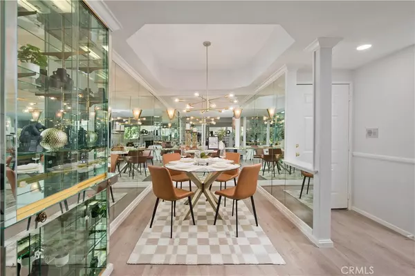 Sherman Oaks, CA 91401,14347 Albers ST #206