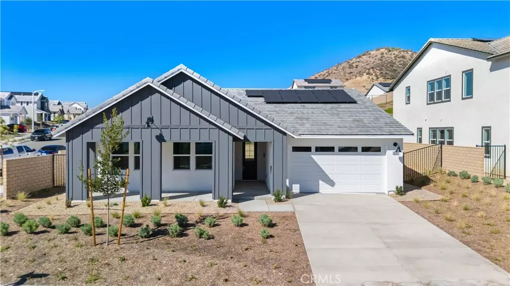 30105 Hillside PL, Castaic, CA 91384