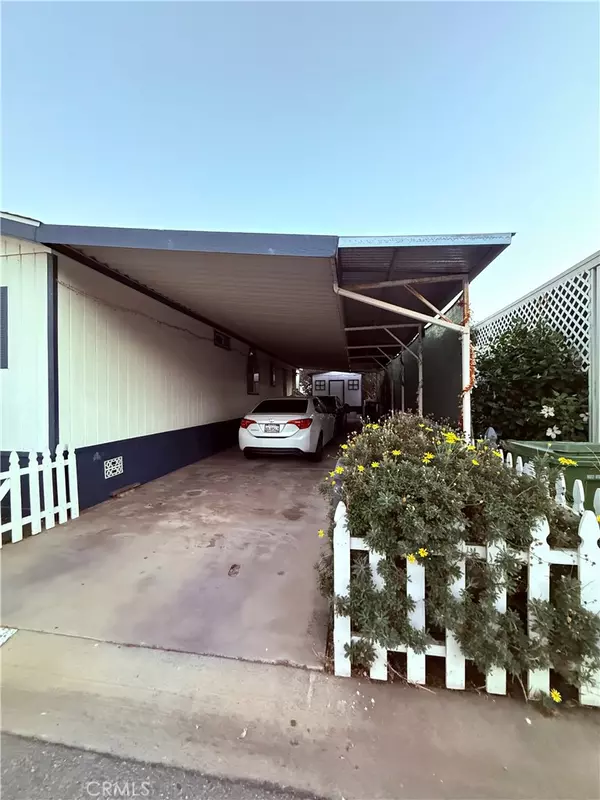 Sylmar, CA 91342,15831 Olden ST #63