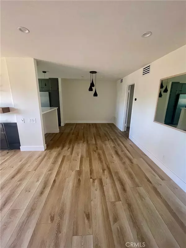 Westlake Village, CA 91361,31552 Agoura